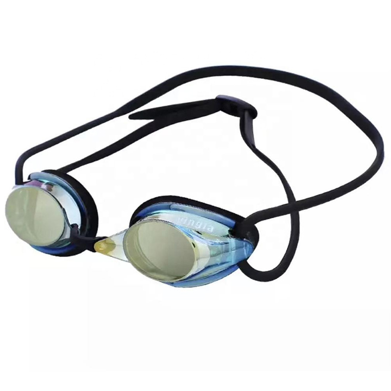 Swimming goggles