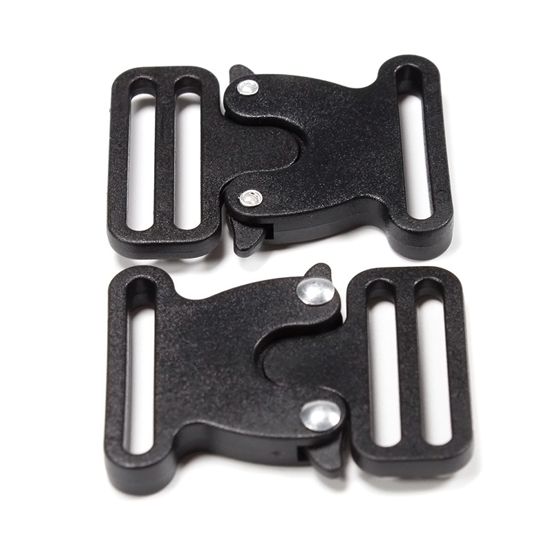 Quick release buckle