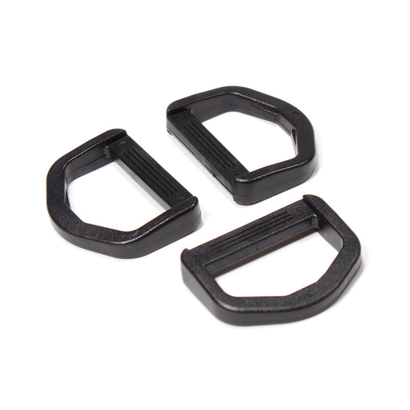 Adjustable buckle