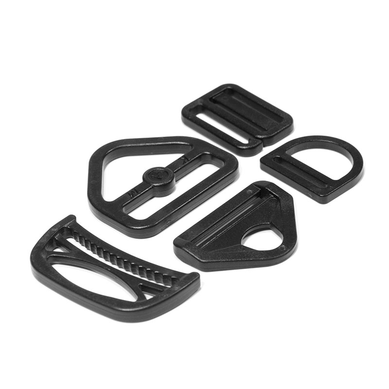 Adjustable buckle