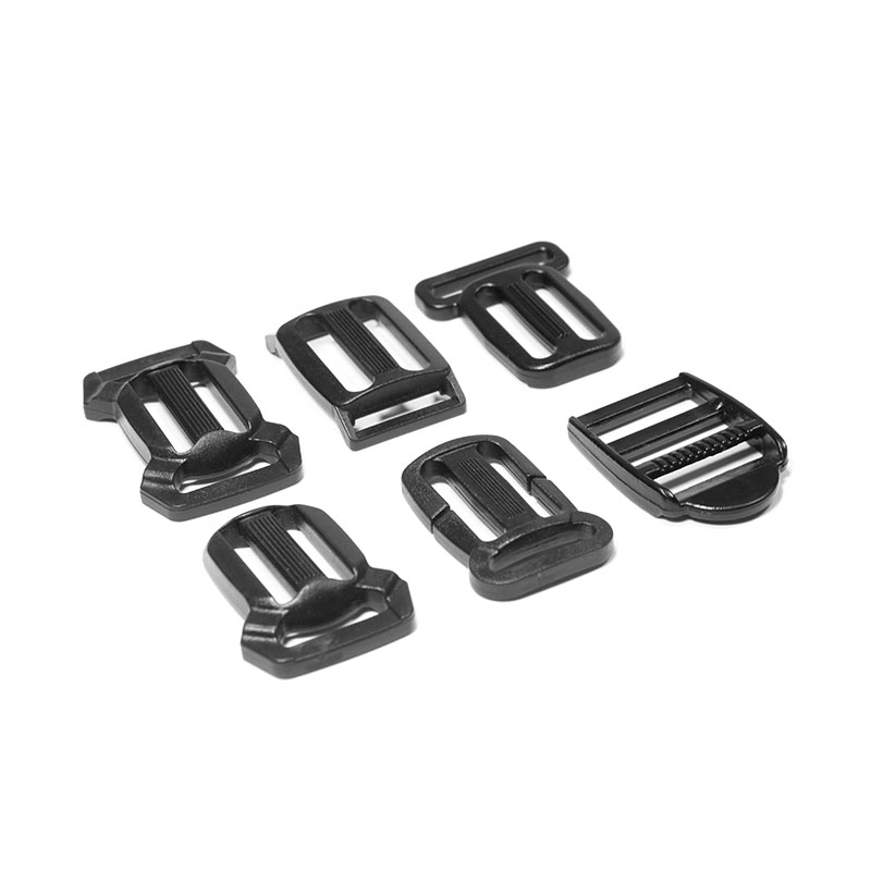 Adjustable buckle